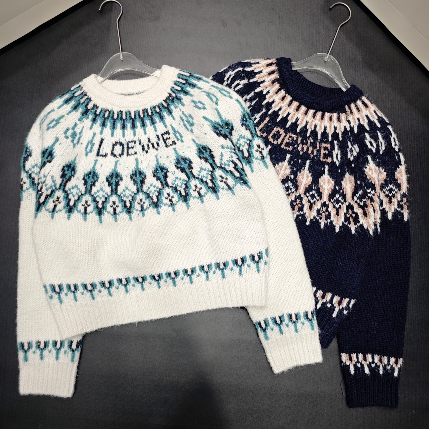 NO:649633,Lee Christmas series sequin pullover 850703 wool version S.M.L size,,alexander wang19860909Lee  圣诞系列珠片套头 850703 羊毛版本S.M.L码,,alexander wang,Women's clothing