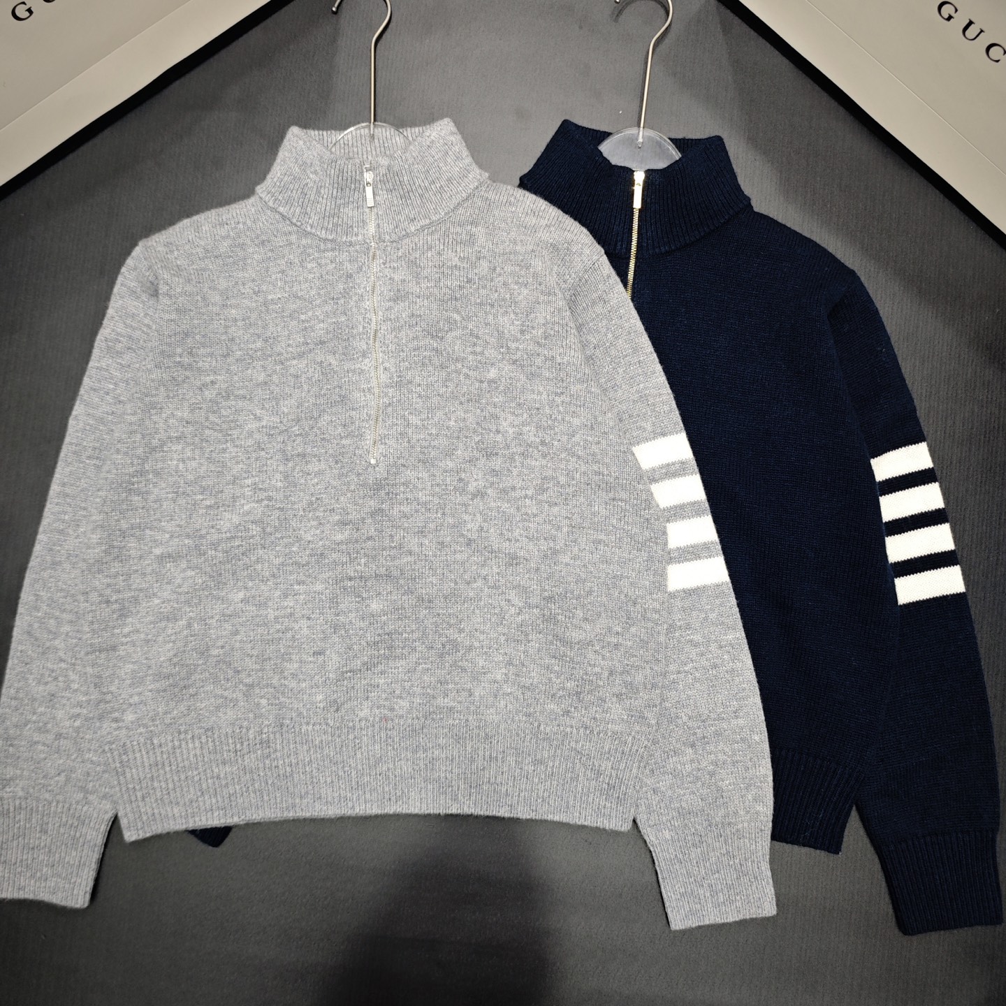 NO:649642,tB half zipper stand collar long sleeves 850704 wool version S.M.L size,,alexander wang19860909tB 半拉链立领长袖 850704 羊毛版本S.M.L码,,alexander wang,Women's clothing