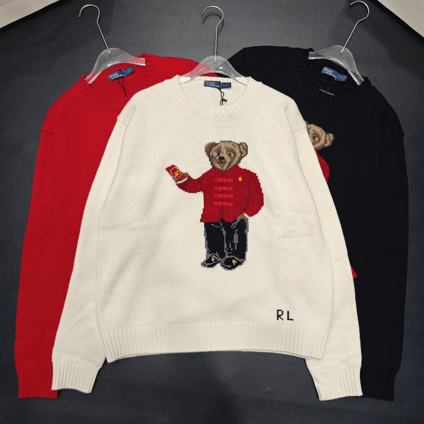 NO:655344,Polo New Year and Christmas bear pullover 850716 Wool version S.M.L size,,alexander wang19860909Polo 新年圣诞款小熊套头 850716 羊毛版本S.M.L码,,alexander wang,Women's clothing
