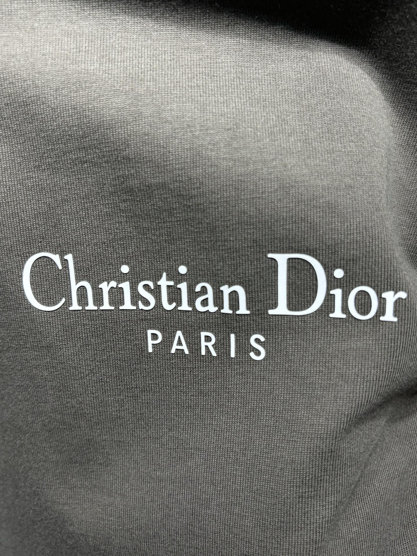 Dior Men's Cotton Jersey T-Shirt with Embroidered Logo - Relaxed Fit 3 i1744363340484 7105 0 2