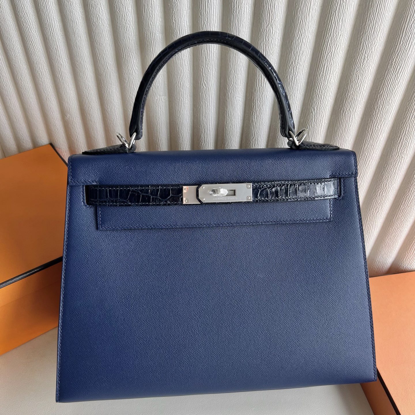 Hermès ⭐Kelly 28cm Touch series Madame leather with shiny Nile crocodile ck73 sapphire blue top craftsmanship fully stitched with wax thread silv