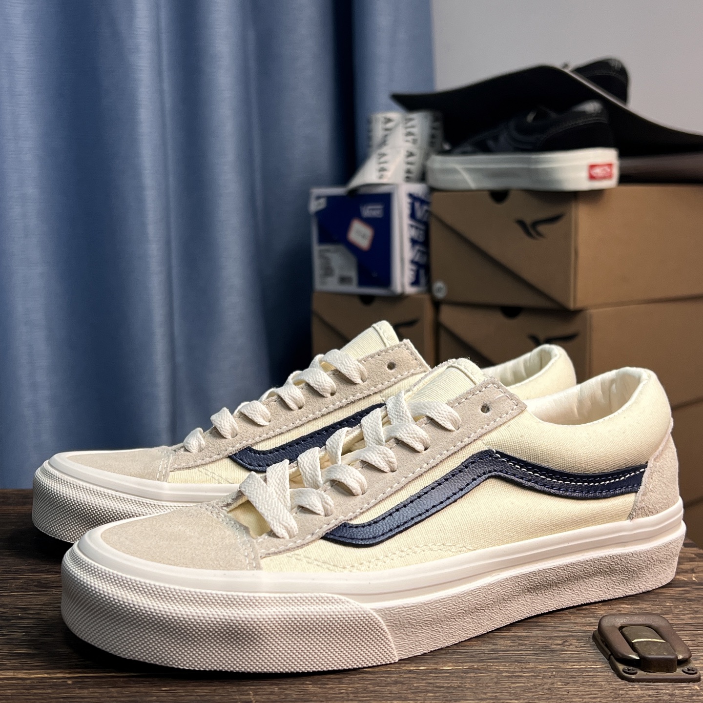 Vans Old Skool 36 蓝条米白Vans家火爆全球的超经典款式再度来袭！永不过时的穿搭单品！