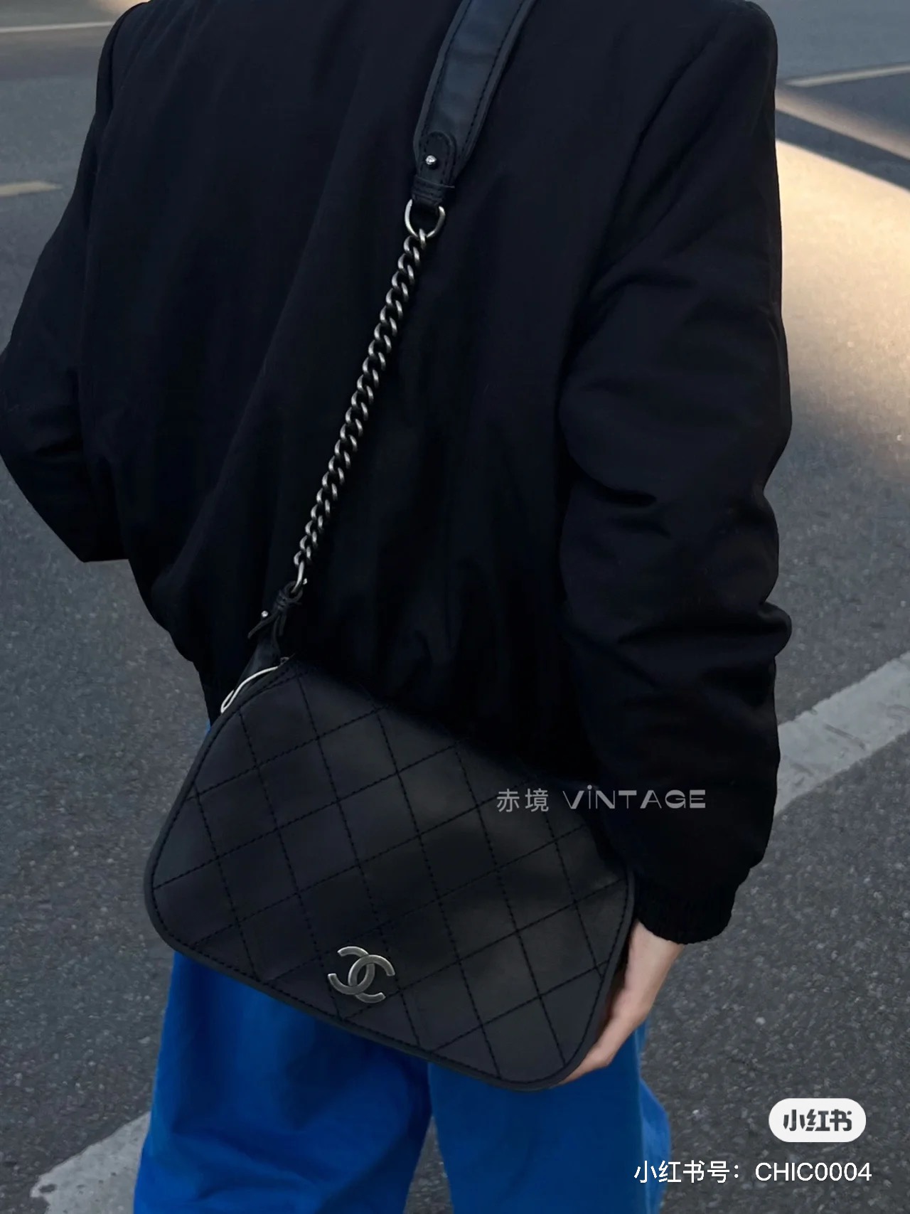 Chanel Classic Flap Bag Sacs À Bandoulière & À Épaule Meilleure réplique capuccines
 Noir Unisexe