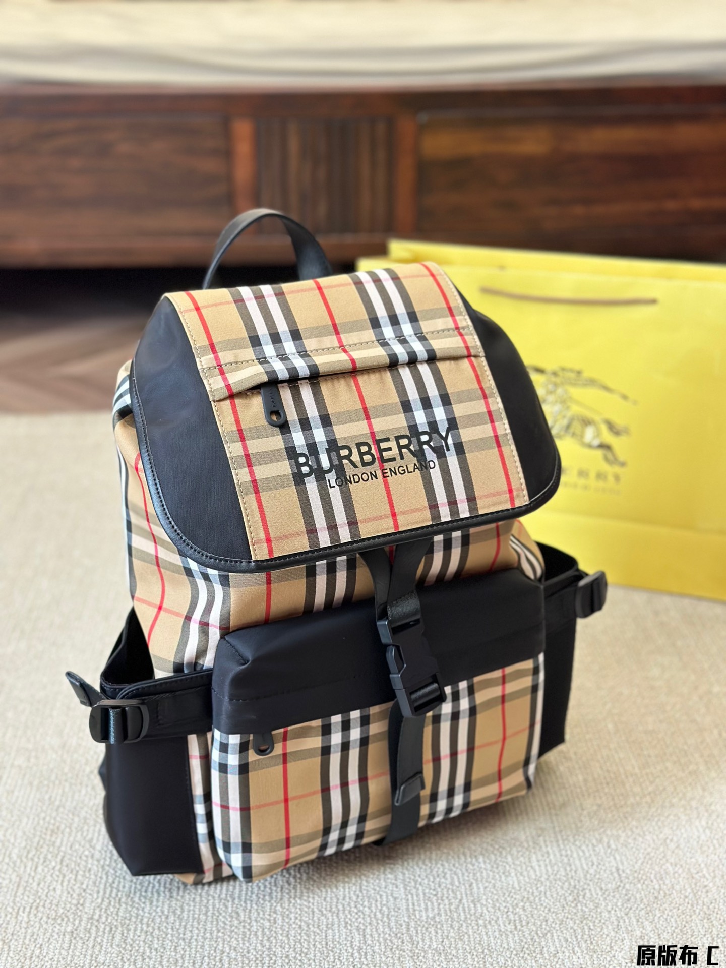 Burberry Vintage Check Backpack Archive Beige Check Standard everyday