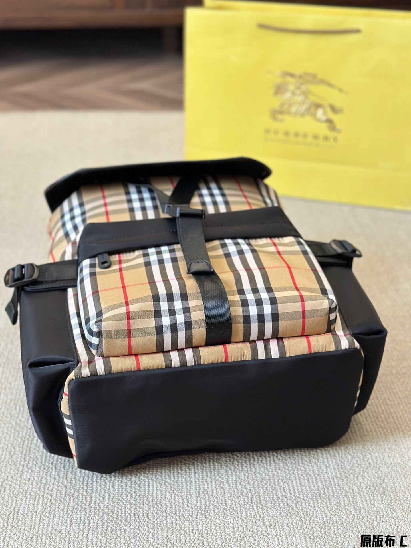 Burberry Vintage Check Backpack Archive Beige Check Standard everyday