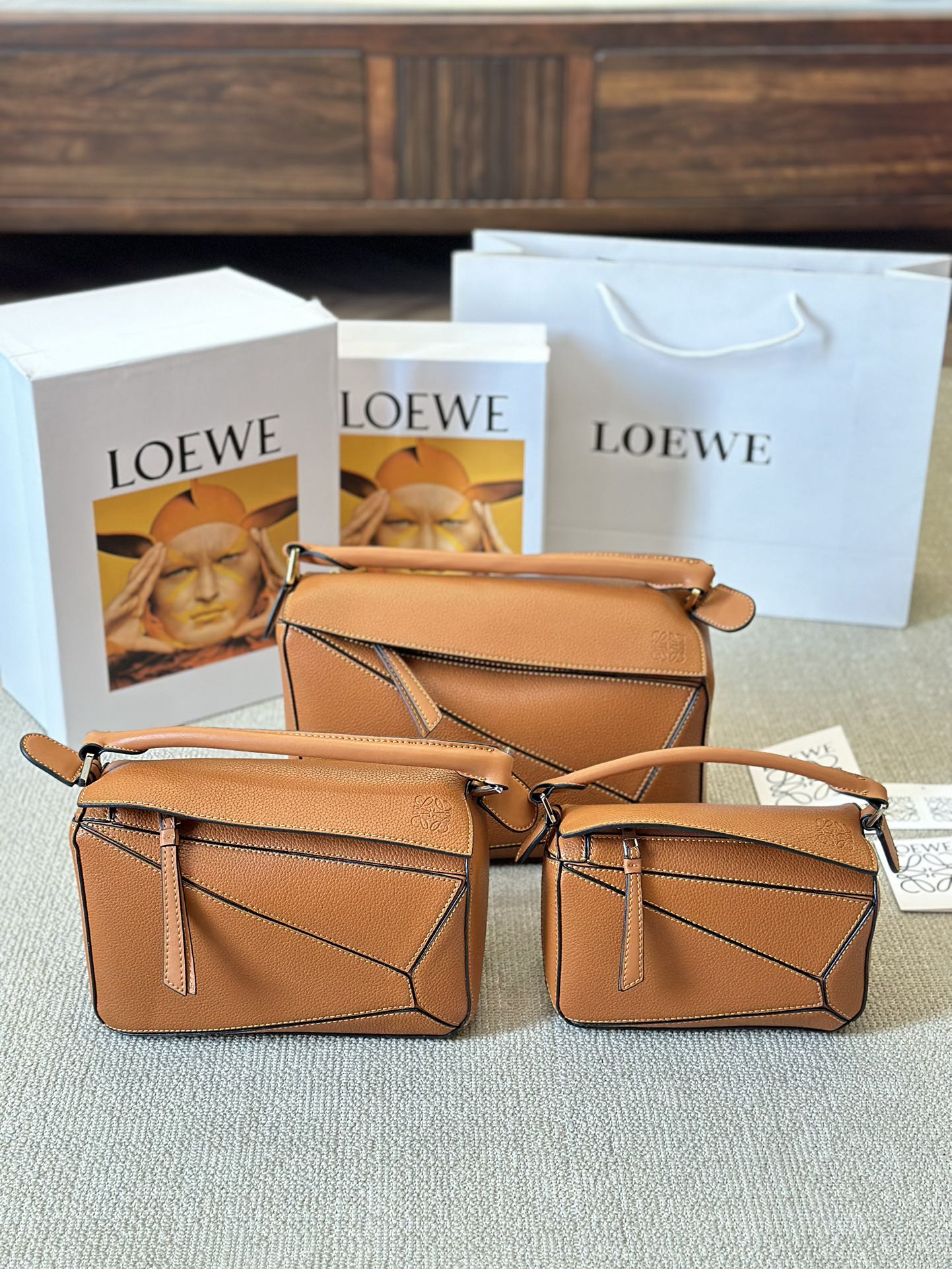 Loewe Taschen Handtaschen Umhängetaschen  & Schultertaschen Kalbsleder Rindsleder