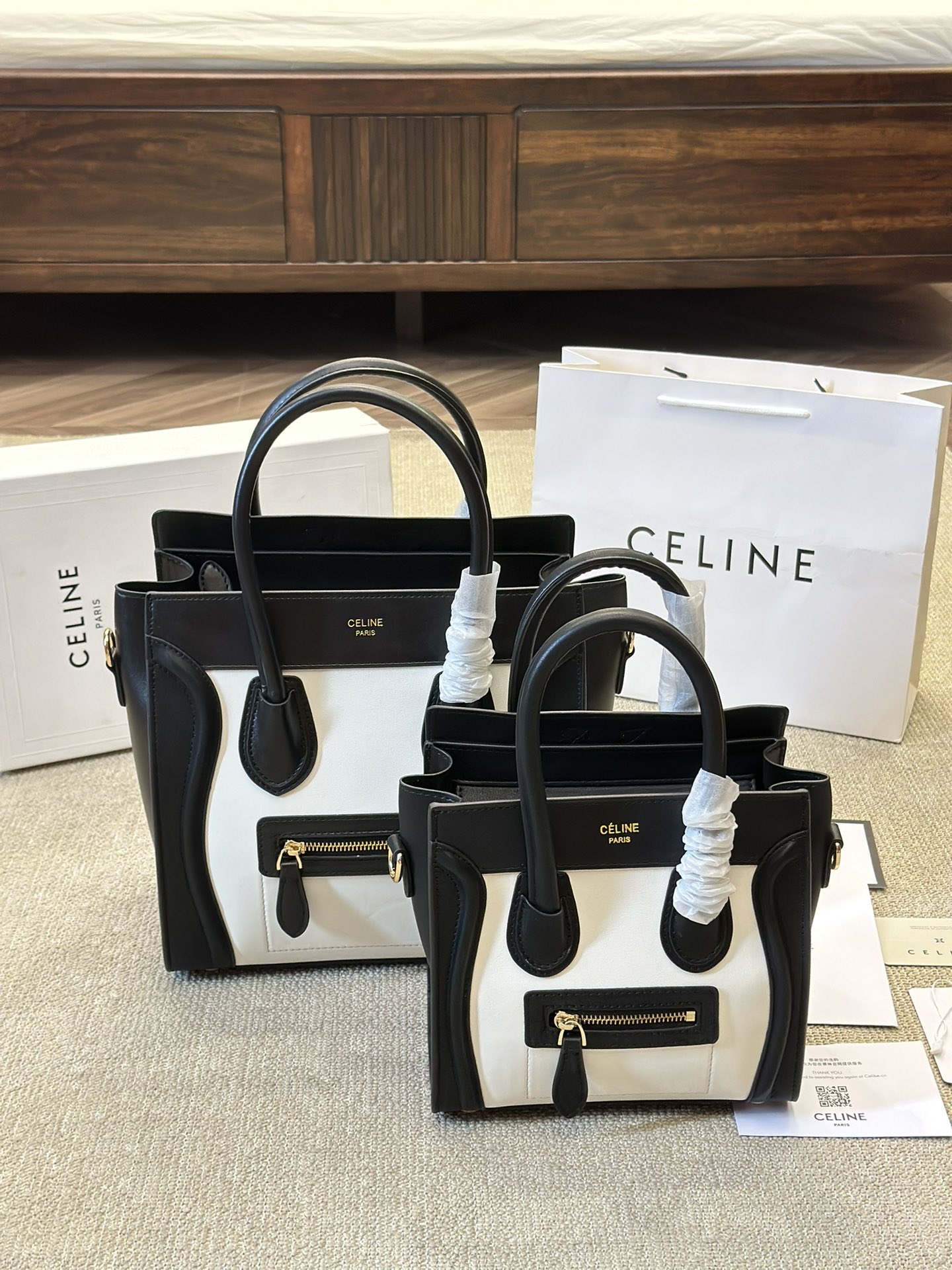 Celine Taschen Handtaschen Grau Rindsleder