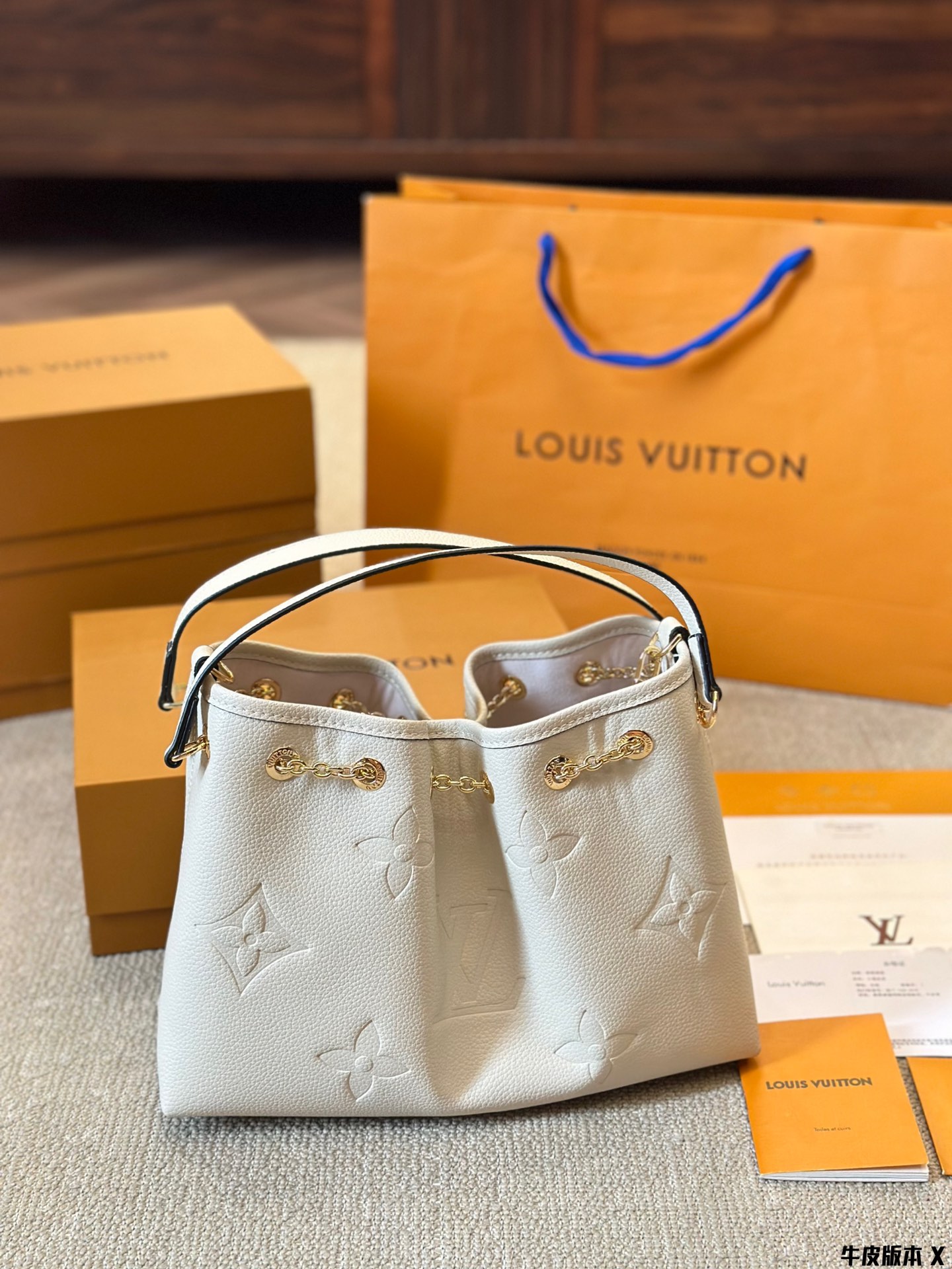 Louis Vuitton Taschen Handtaschen Eimertaschen Rindsleder Sommerkollektion Ketten