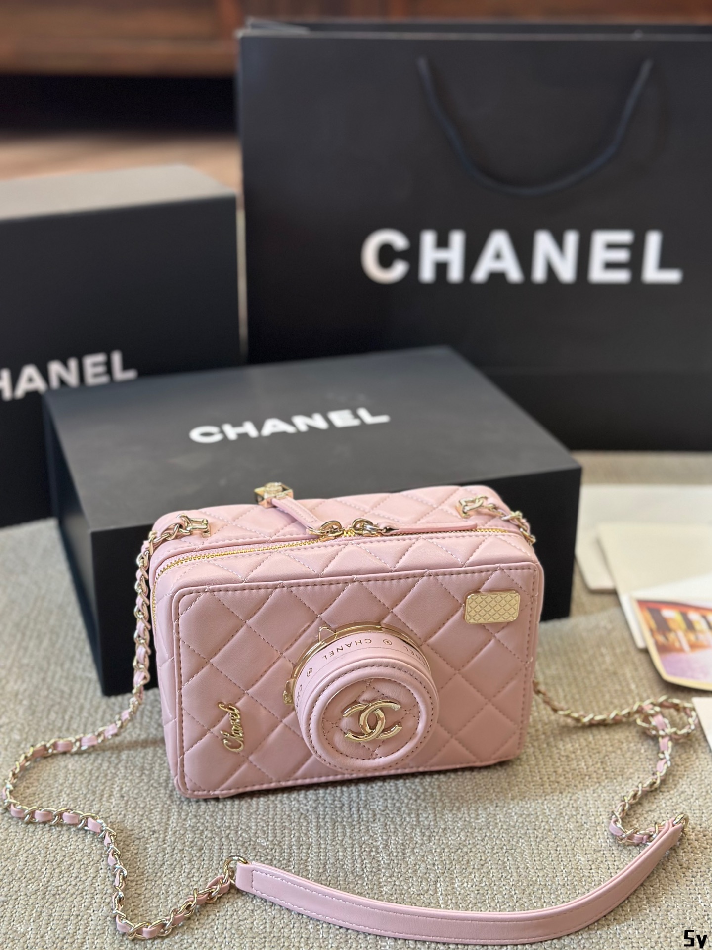 Quel est le meilleur pour acheter des répliques
 Chanel Sacs Caméra Meilleure réplique nouveau style