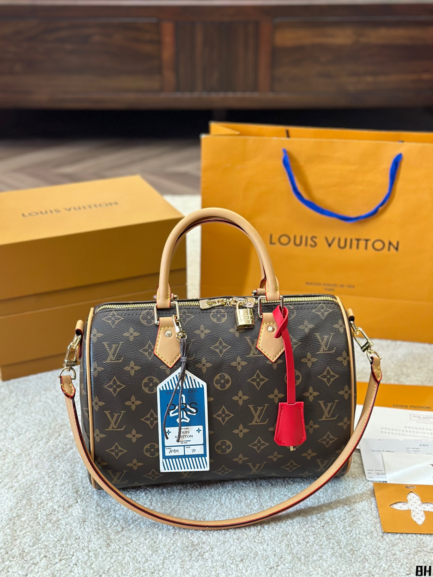 Louis Vuitton LV Speedy Sacs À Main Réplique de qualité AAAA