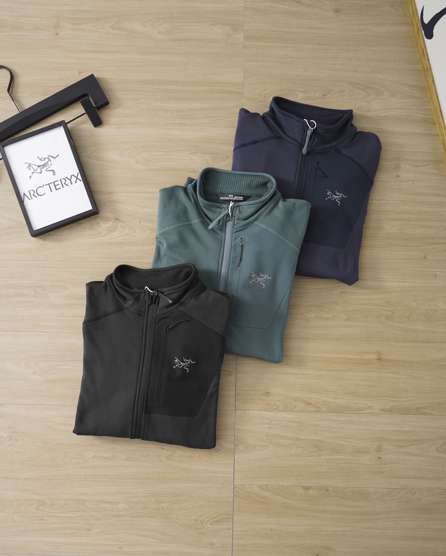 Arcteryx Kleding Jas &Jassen Zwart Groen Openwerk