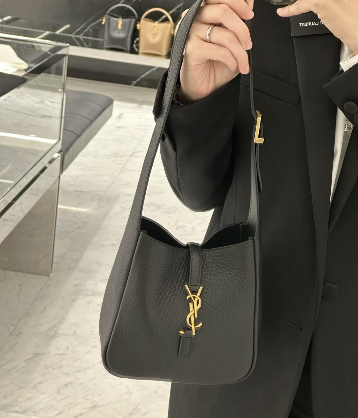 Saint Laurent Wow~Ysls latest and newest MINI bucket bag! 809461