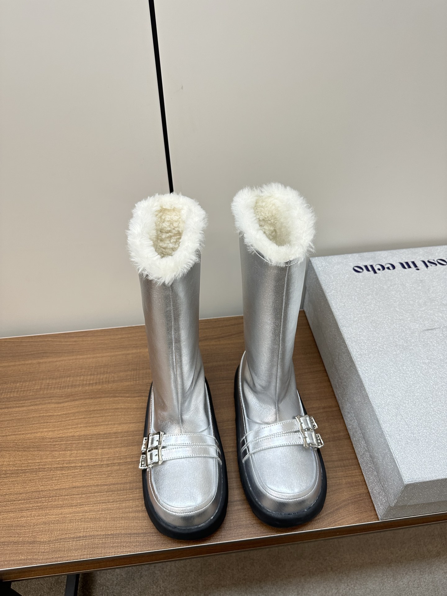 Mordon Style Women’s Shoes: Comfortable, Fashionable, and Designable Quality Footwear