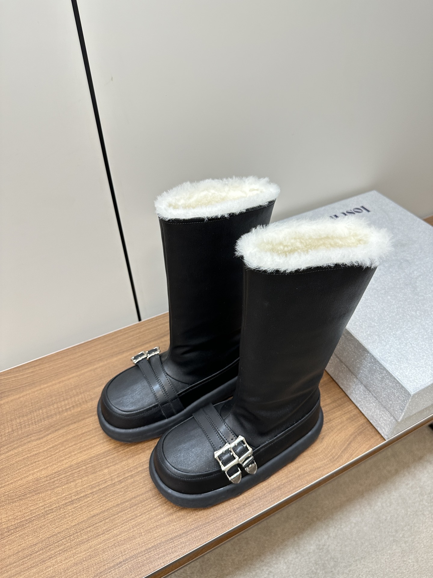 Designer’s Fashion: High-Quality, Comfortable Shoes for Modern Women - 图片 3