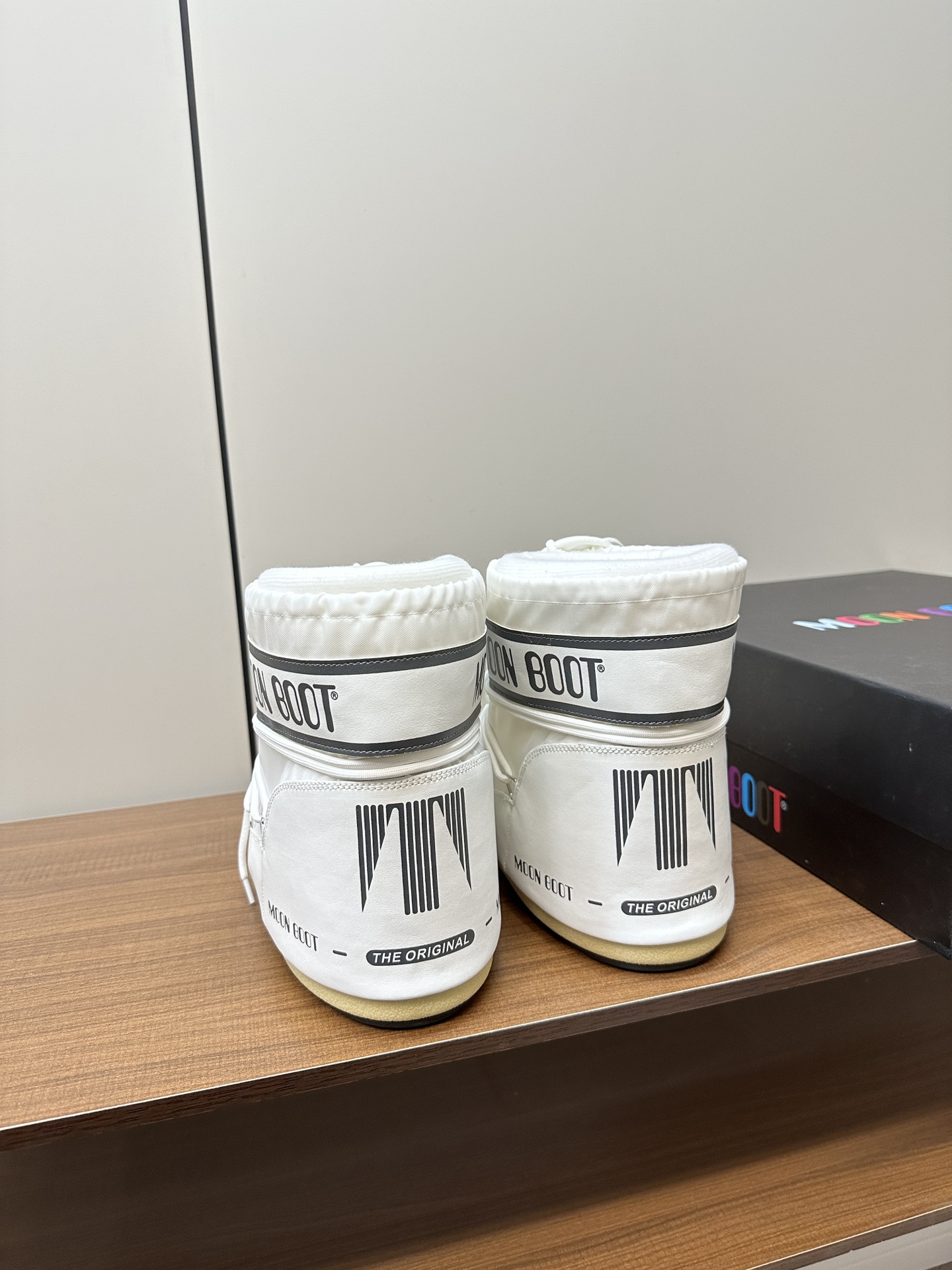 Moon Boot2023vs P775: Stylish Snow Boots for Autumn/Winter with Inner Growth 4cm - 图片 5