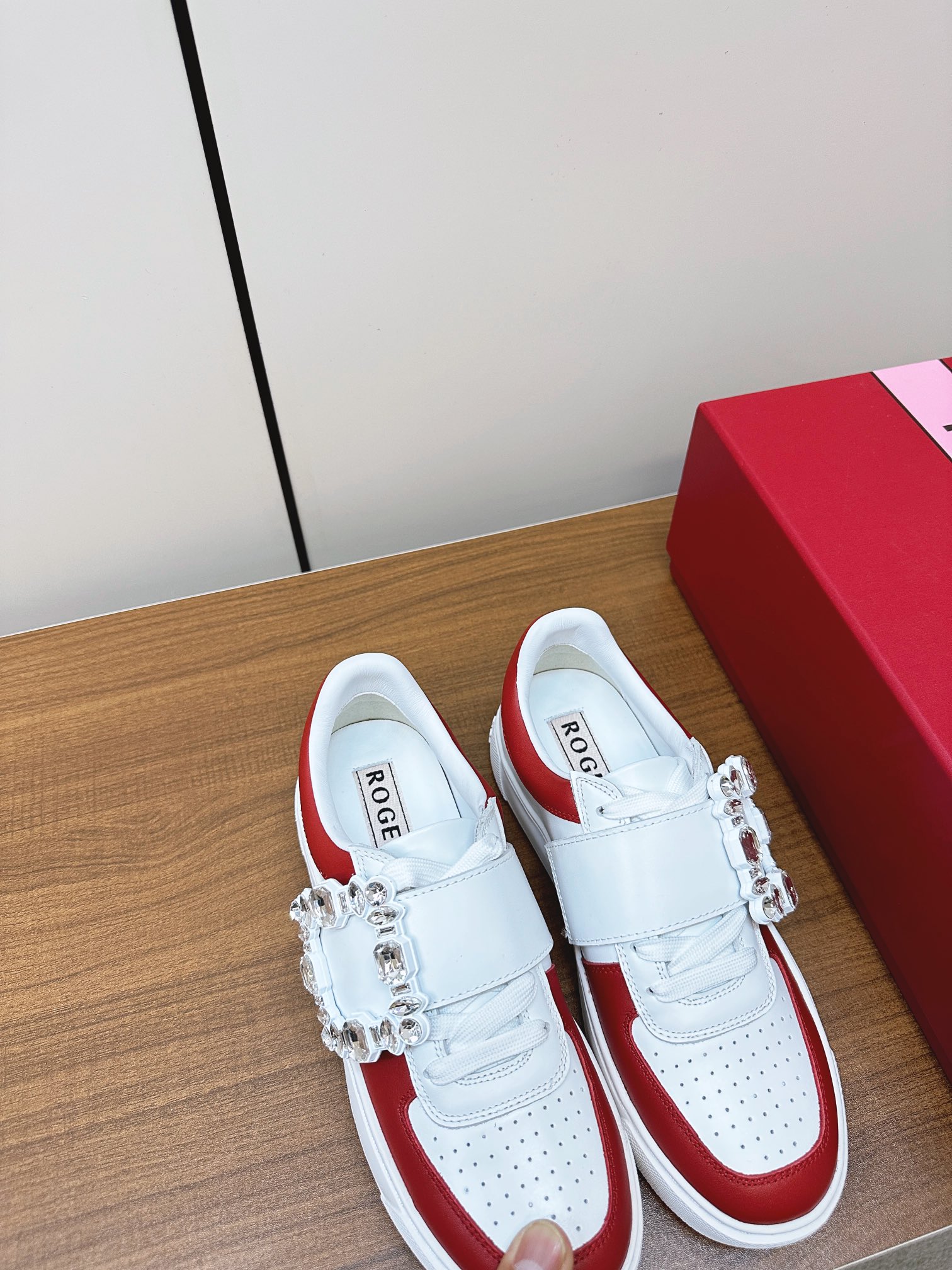 2024 New RV Macalon Shoes: Urban Fashion and Utility in Motion - 图片 8