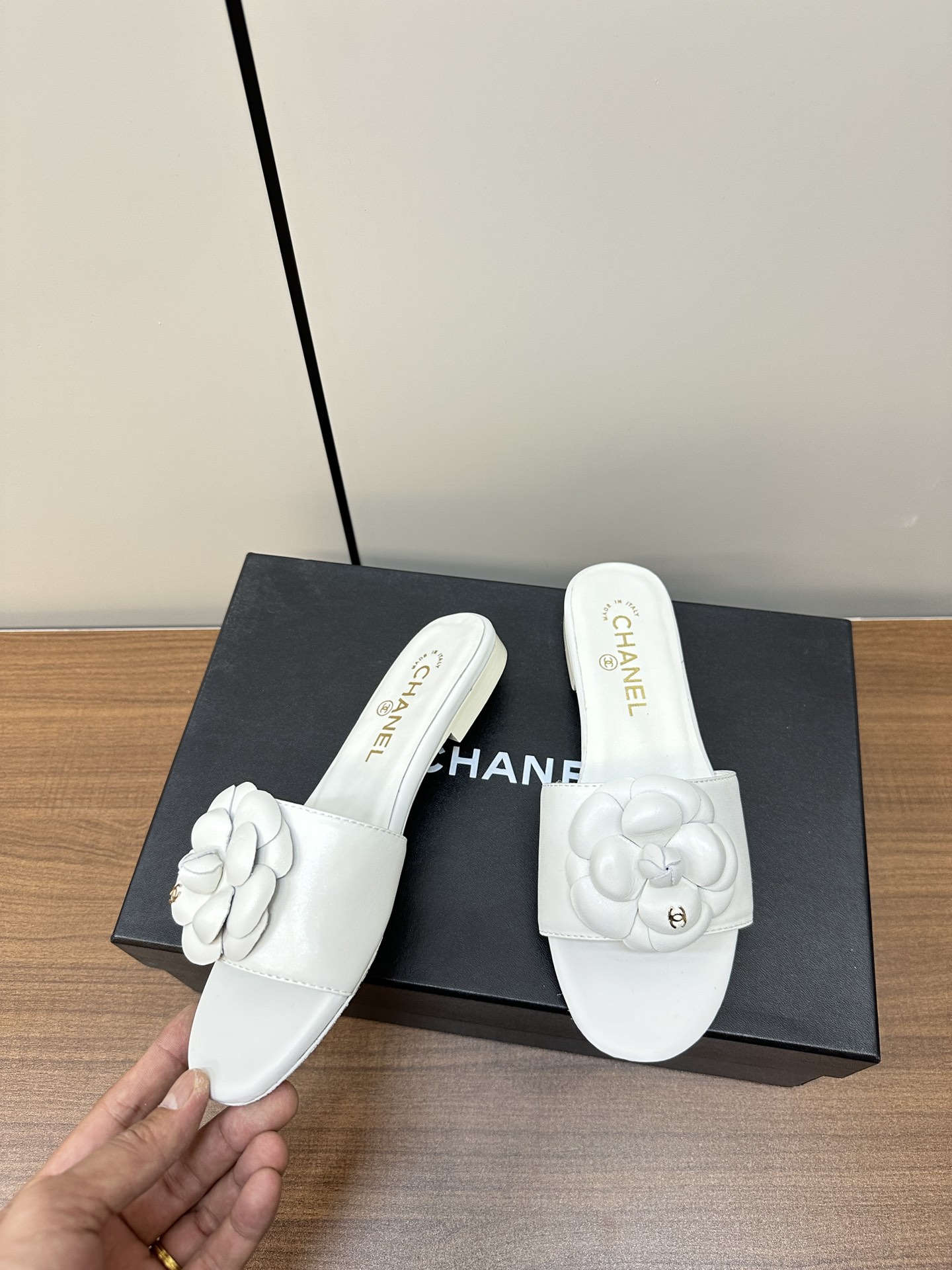 Chanel Chanel 小香24ss春夏新品山茶花拖鞋