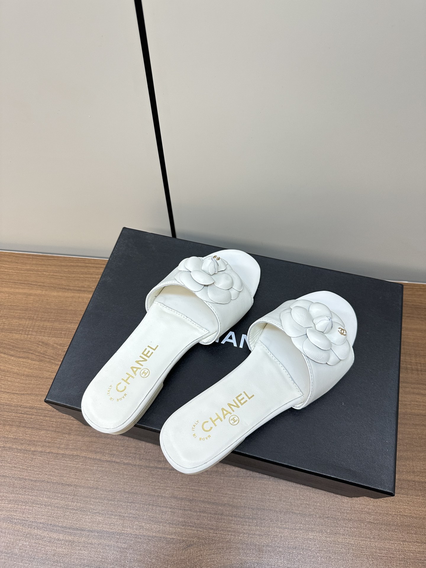 Chanel Chanel 小香24ss春夏新品山茶花拖鞋