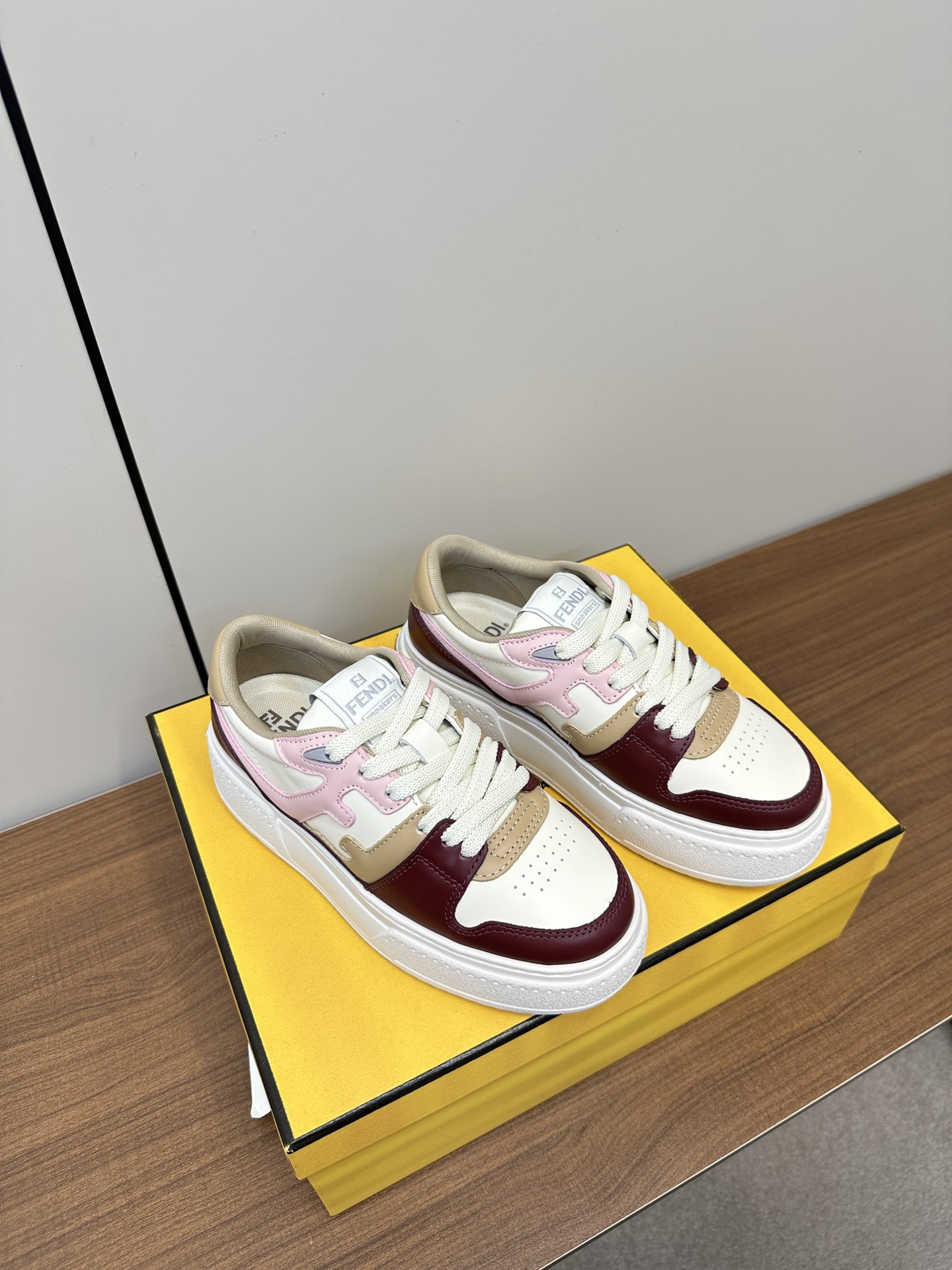 [Bally Women