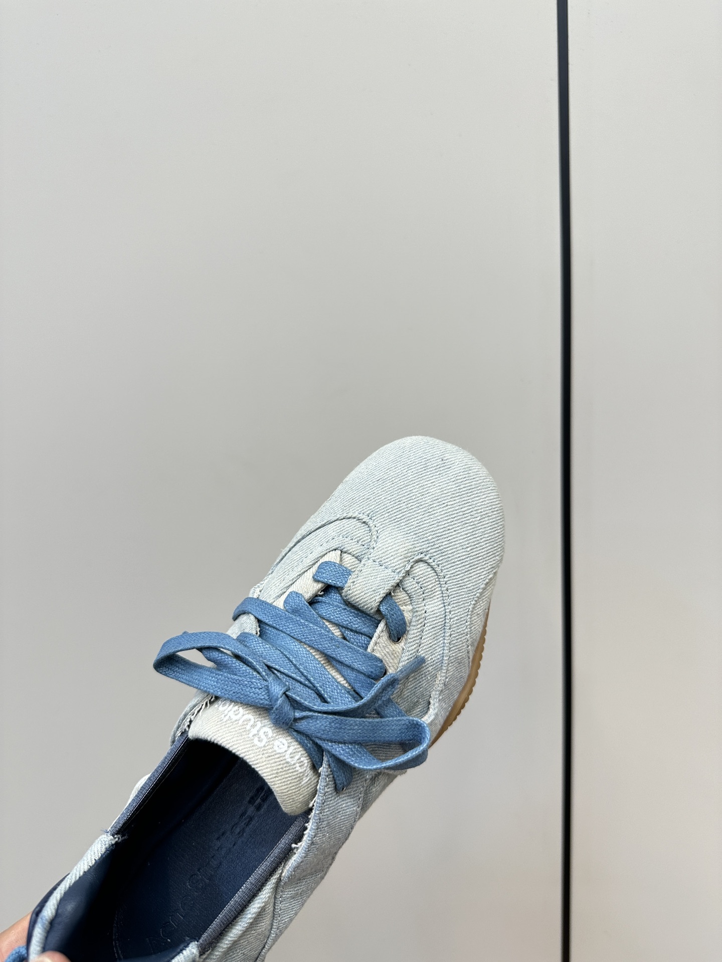 Acne Studios’ Innovative Ballet Shoes with Unique Materials and Design - 图片 6