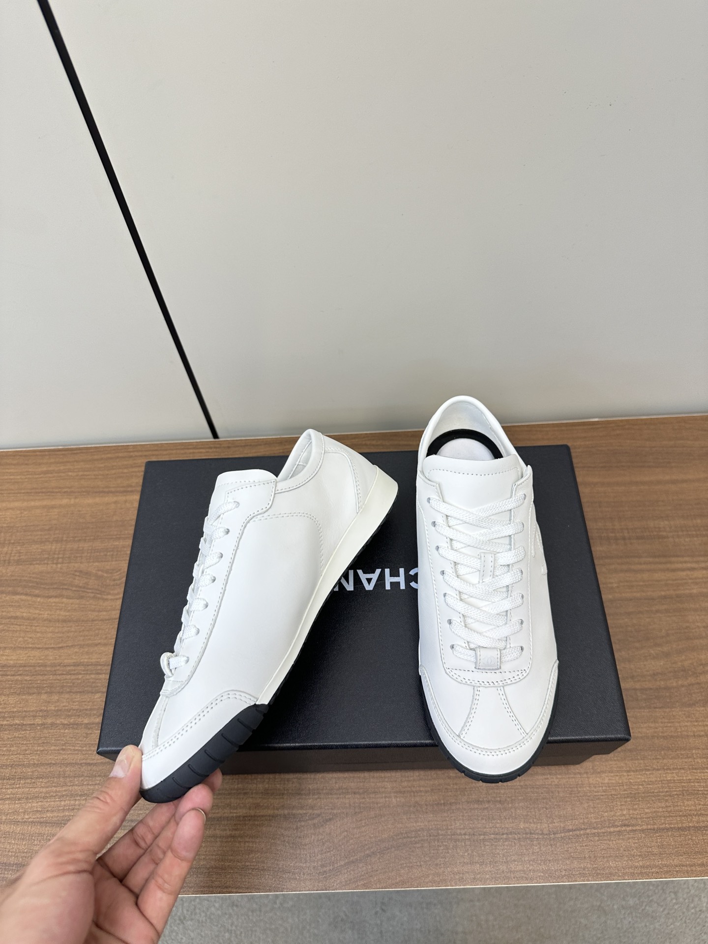 Chanel Haute Couture Classic Luxury Leather Shoe Loafer Shoes 7