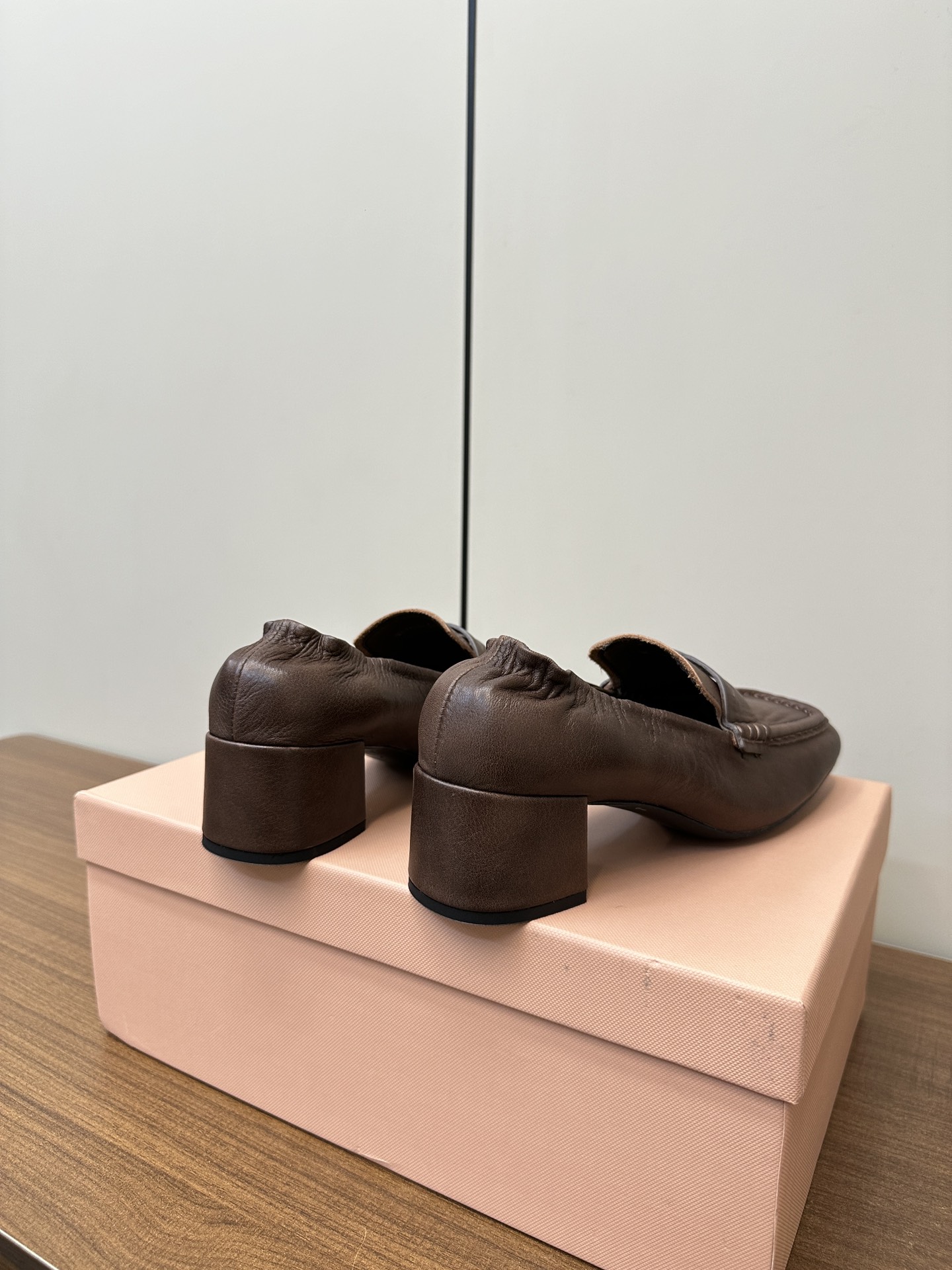 Miu Miu Classic Luxury Leather Shoe Loafer Ref.8EEDCD9D 9