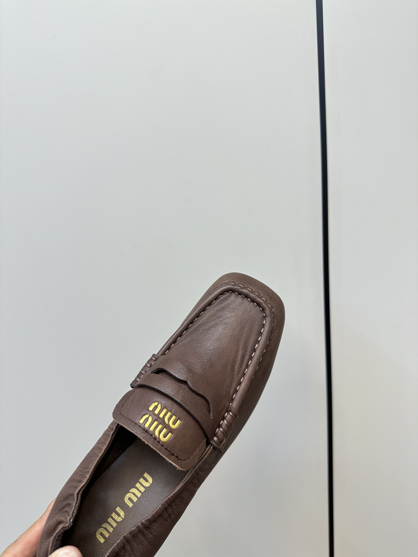 Miu Miu Classic Luxury Leather Shoe Loafer Ref.8EEDCD9D 7