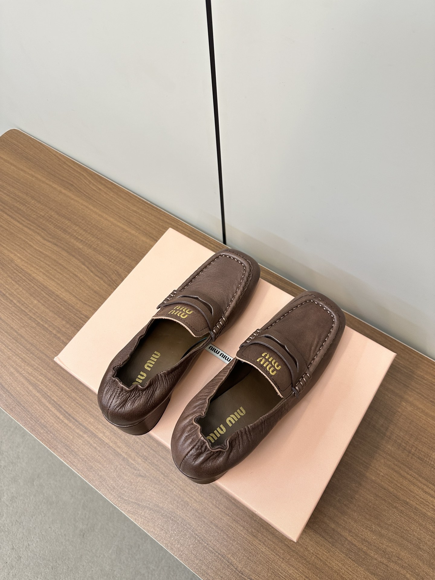 Miu Miu Classic Luxury Leather Shoe Loafer Ref.8EEDCD9D 4