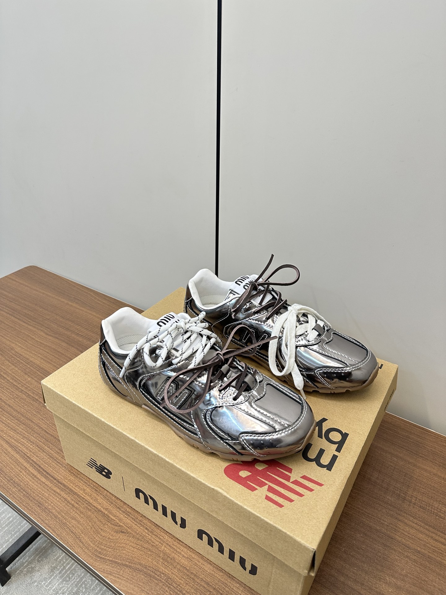 MiuMiu Scarpe Sneaker Splicing Pelle di pecora Pantaloni da tuta 3 i1734810161 3999 2