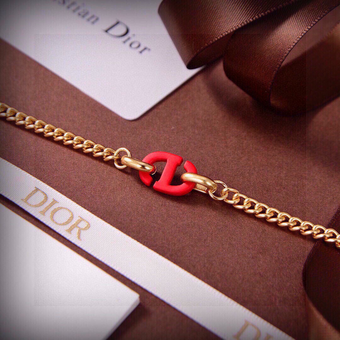 Dior 新款DIOR迪奥红色字母CD手链 一致黄铜材质 有质感