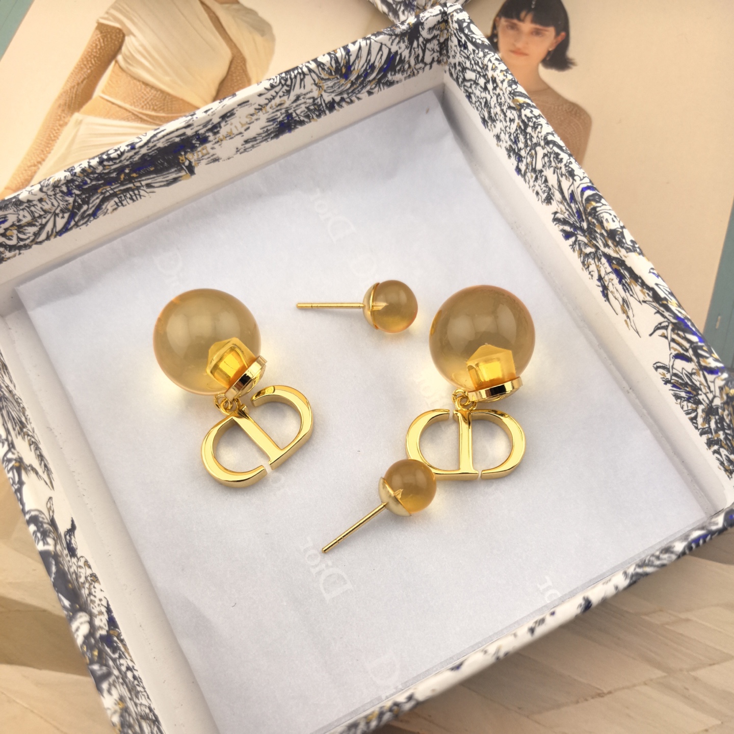 Dior Dior 迪奥 耳环 新款上市 美得不要不要的 唯美 浪漫 火爆精选zp一致材质 超 nice