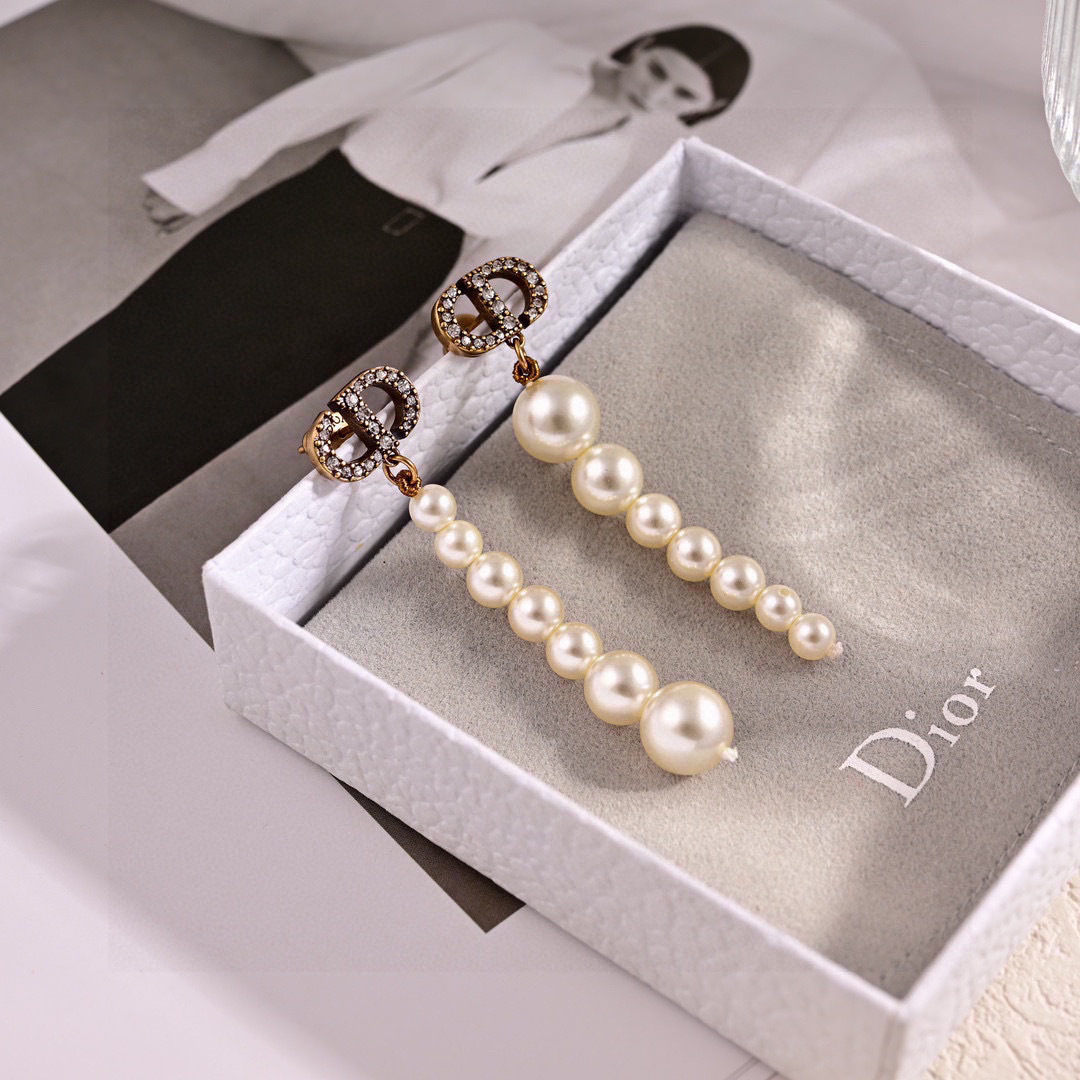 Dior 耳环迪奥 新款套装 一线 都爱的Dior·迪奥