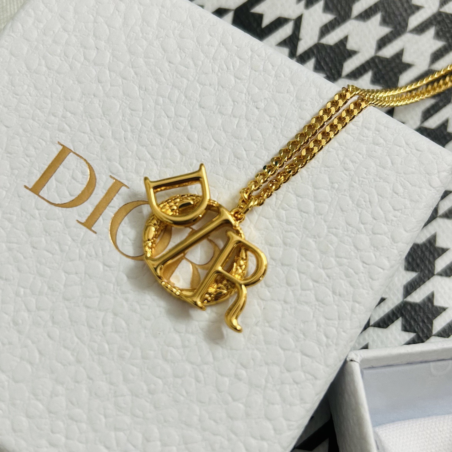 Dior 迪奥 新款项链 一线 都爱的Dior·迪奥 新品