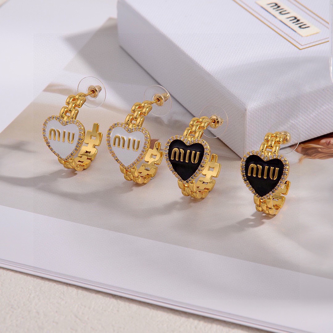 ❤️新品❗☀原单货 ☀新款miumiu字树脂母耳钉☀专柜一致黄铜材质 超级有质感