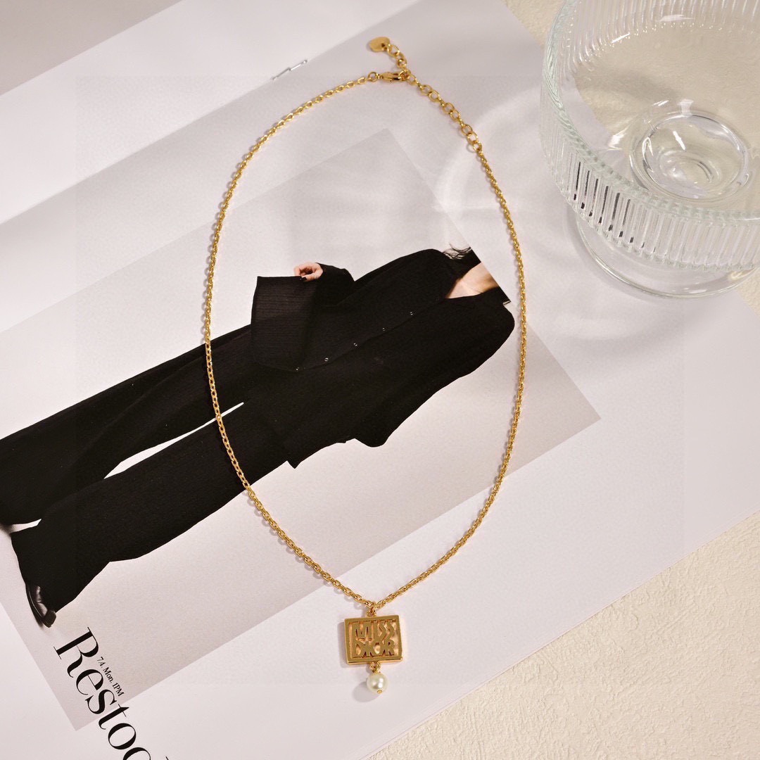 Dior 项链迪奥 新款 一线 都爱的Dior·迪奥