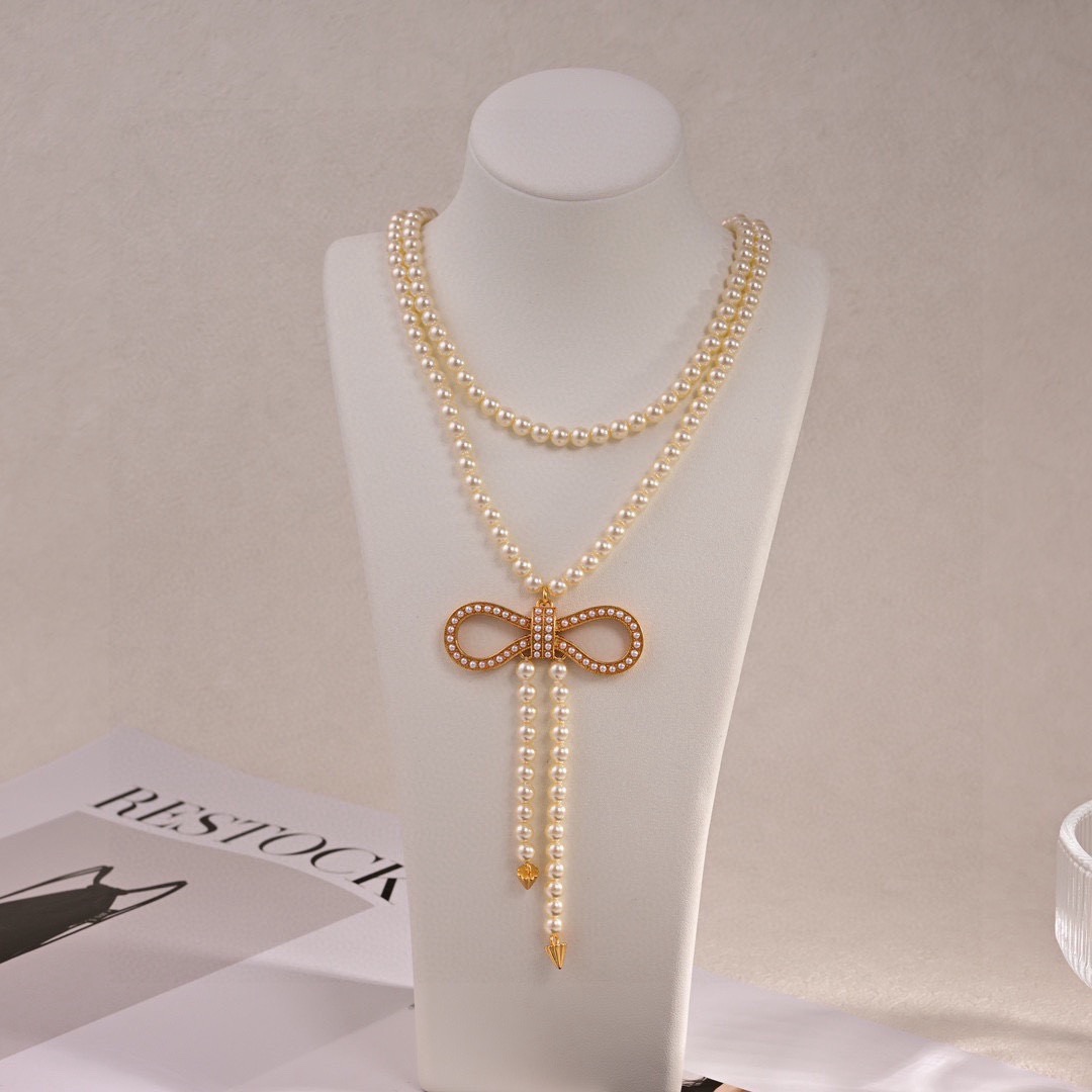 Dior 项链迪奥 新款 一线 都爱的Dior·迪奥 新品长链