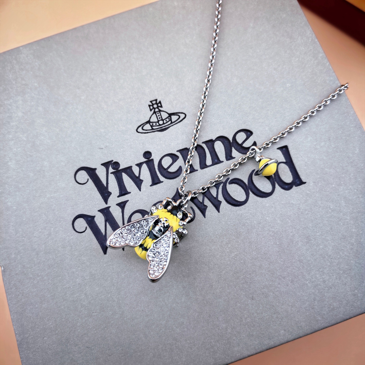 Vivienne Westwood 项链英国代购 Vivienne