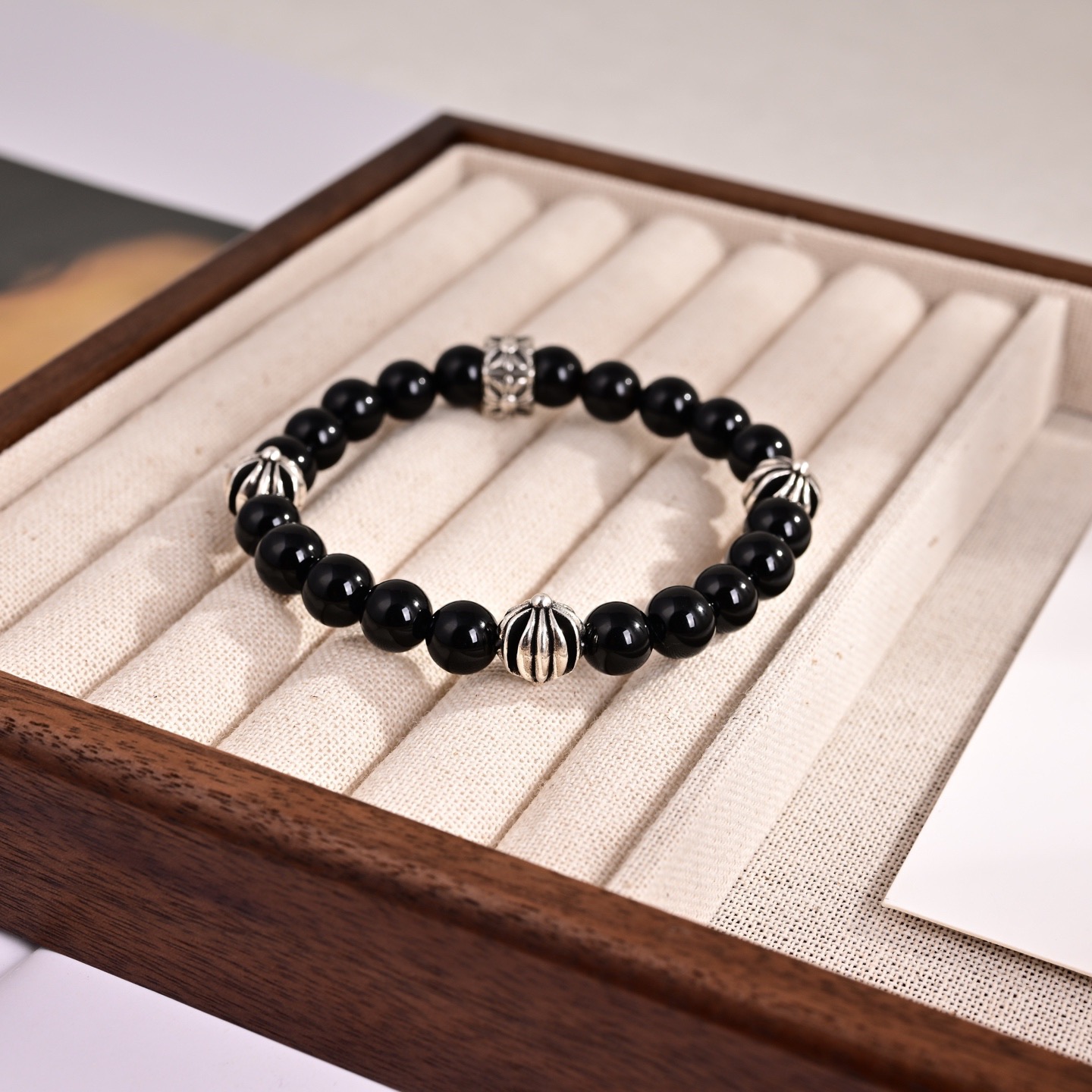 Chrome Hearts 新品克罗心潮人 单品 克罗心 十字架 手链。 太 了 戴上它炸了整条街