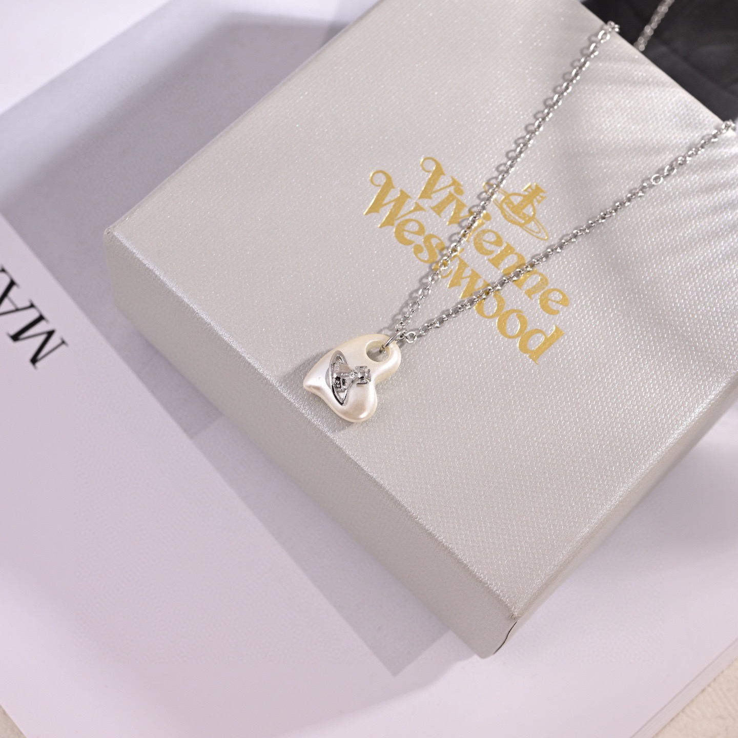 Vivienne Westwood 项链英国代购 Vivienne
