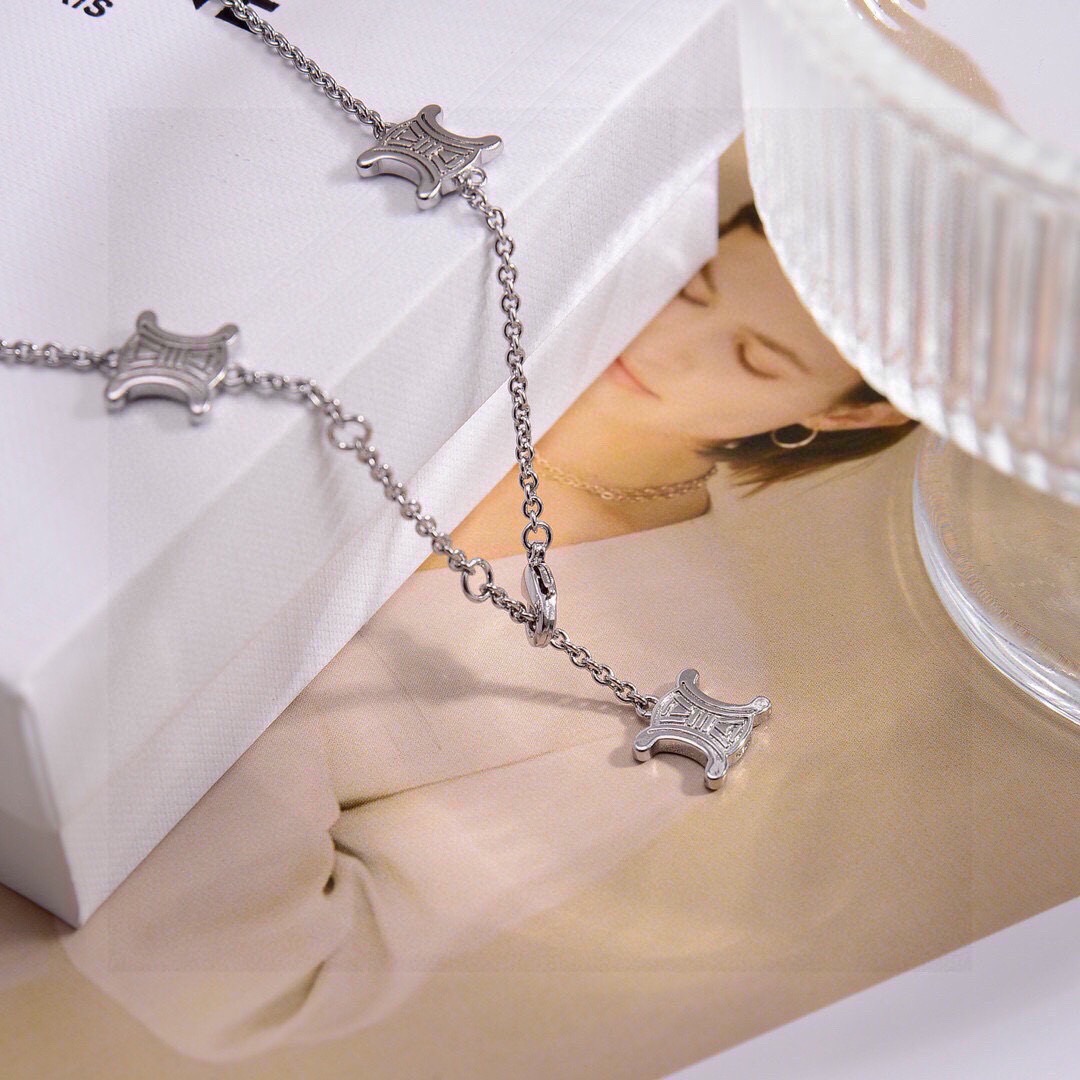 ❤️Celine 新款项链 PRECLOUS新品 简单时尚项链🌟专柜一致黄铜材质电镀18k金 火爆款出货