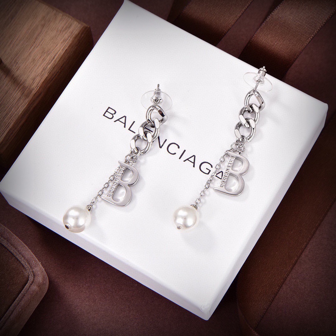 ❤️原单货🔹🔹新品 巴黎世家 Balenciaga 新款方钻耳钉🔹专柜一致黄铜材质电镀18k金 火爆款出