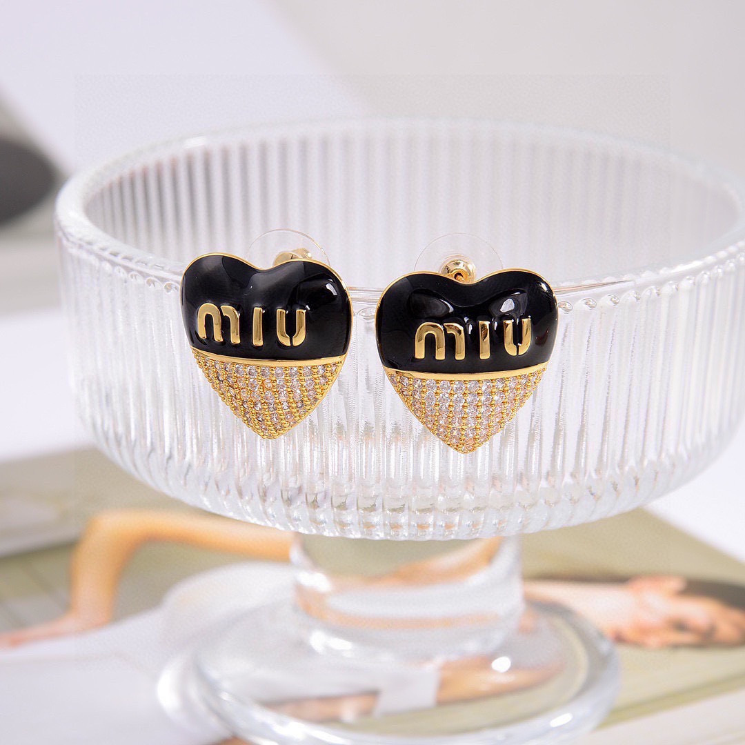 新品❗☀原单货 ☀新款miumiu字母耳环☀专柜一致黄铜材质 超级有质感