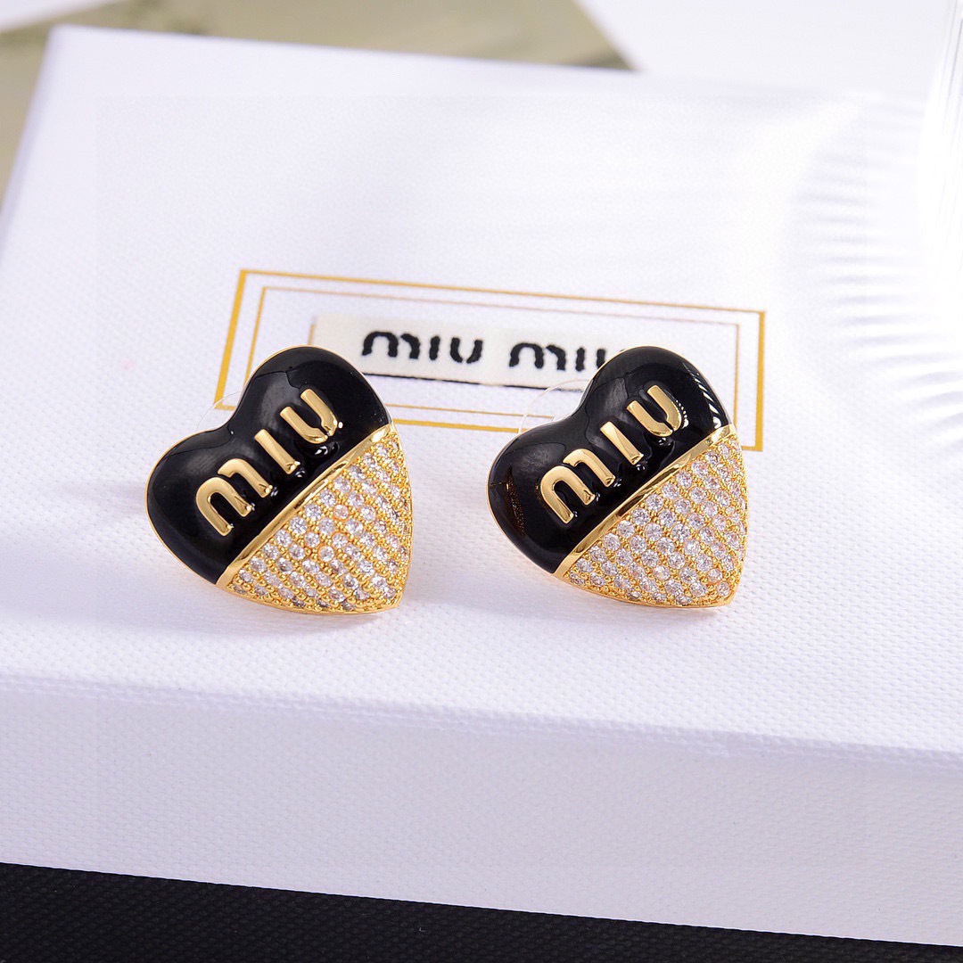 新品❗☀原单货 ☀新款miumiu字母耳环☀专柜一致黄铜材质 超级有质感