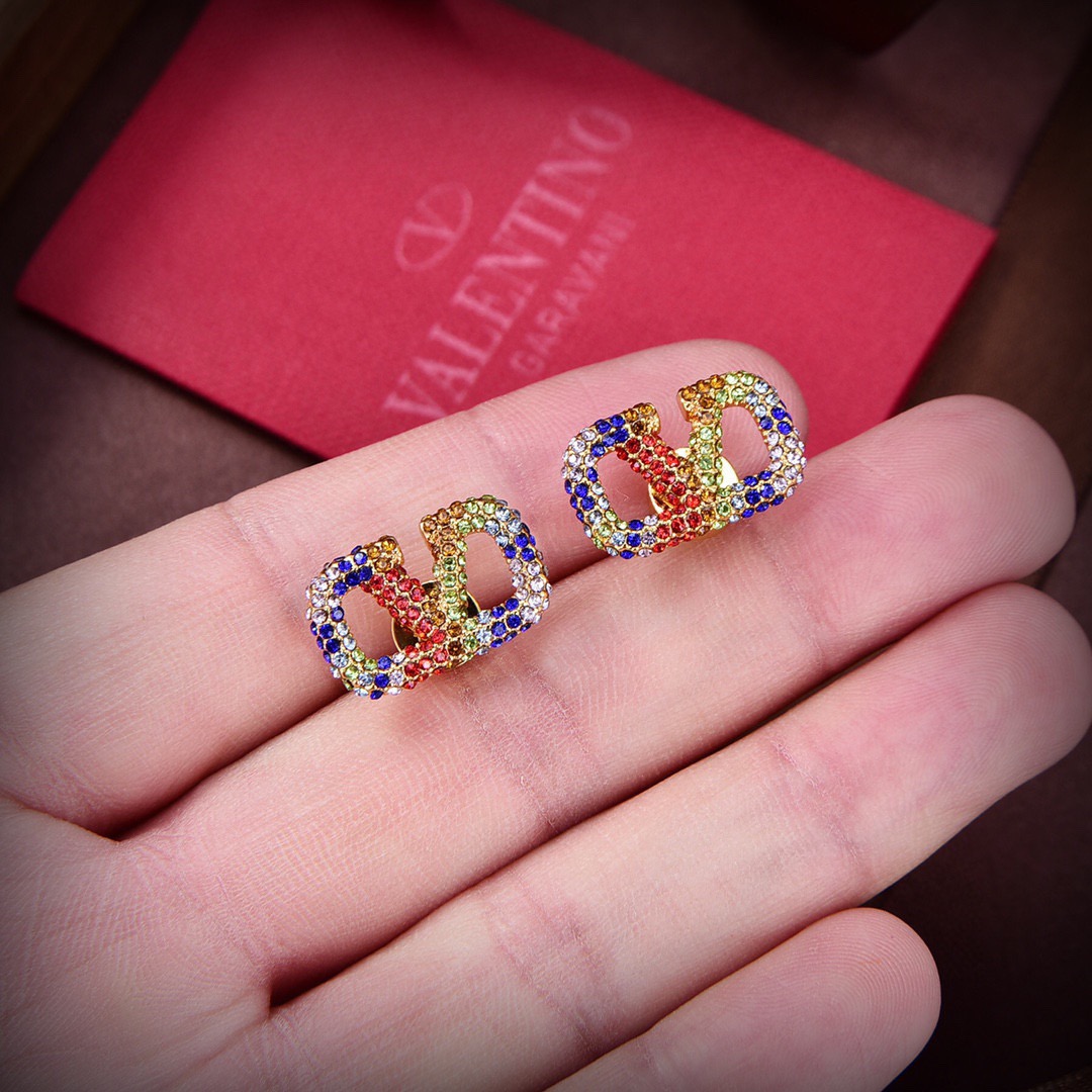 ❤️Valentino 华伦天奴 彩钻耳钉💫重磅新品火爆网络来了 简约大方  时尚百搭✅ 金色耳钉🌟专柜