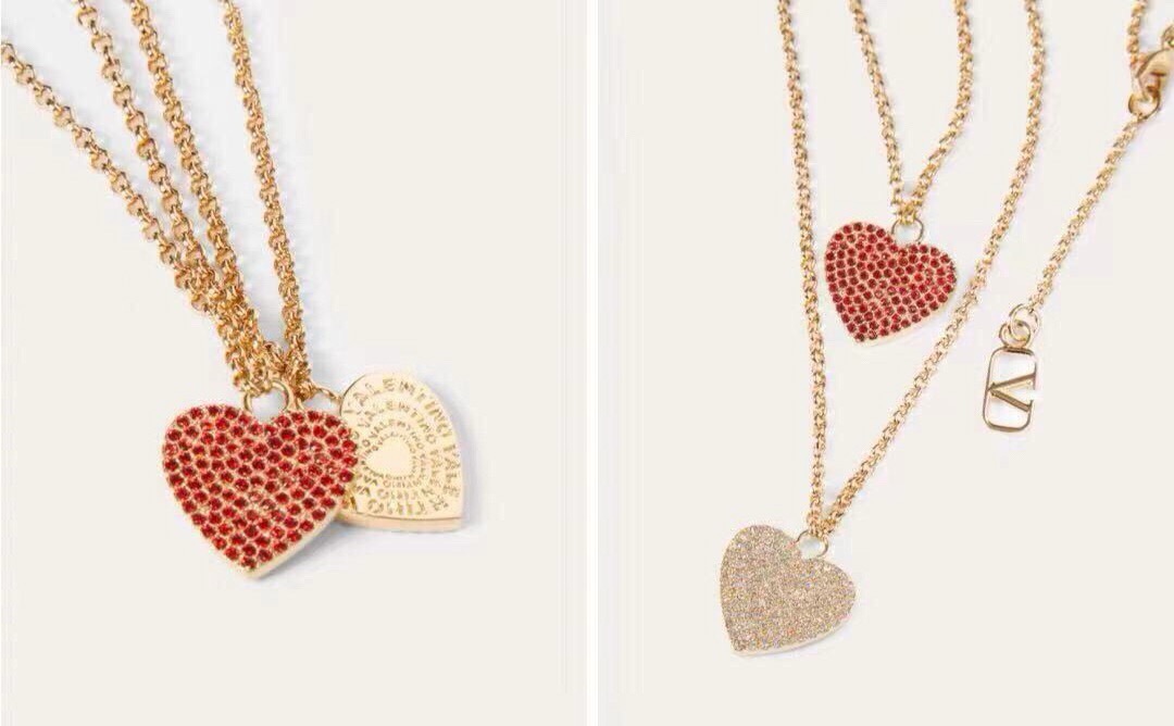 ❤️Valentino 华伦天奴 双层项链💫重磅新品火爆网络来了 简约大方  时尚百搭✅ 金色🌟专柜一致