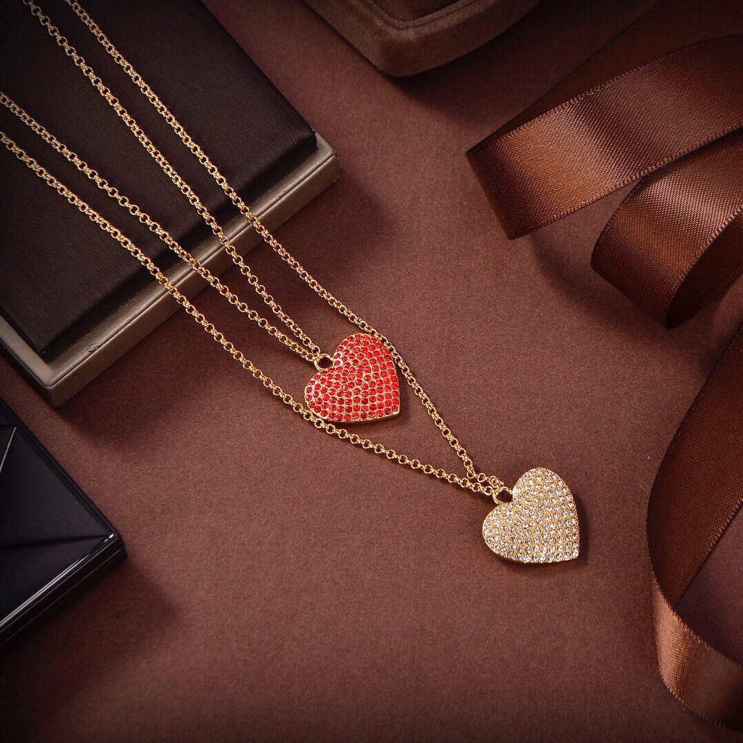 ❤️Valentino 华伦天奴 双层项链💫重磅新品火爆网络来了 简约大方  时尚百搭✅ 金色🌟专柜一致