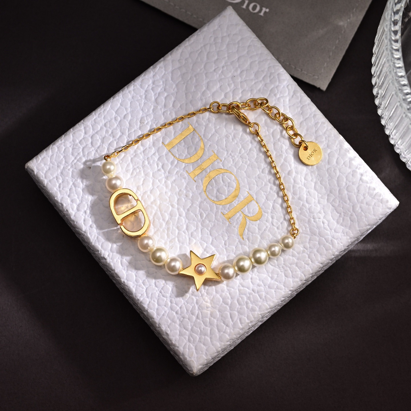 👌👌Dior 迪奥 五角星手链 ❤️专柜新款上市 美得不要不要的 唯美 浪漫 人手必备款 火爆小红书 精