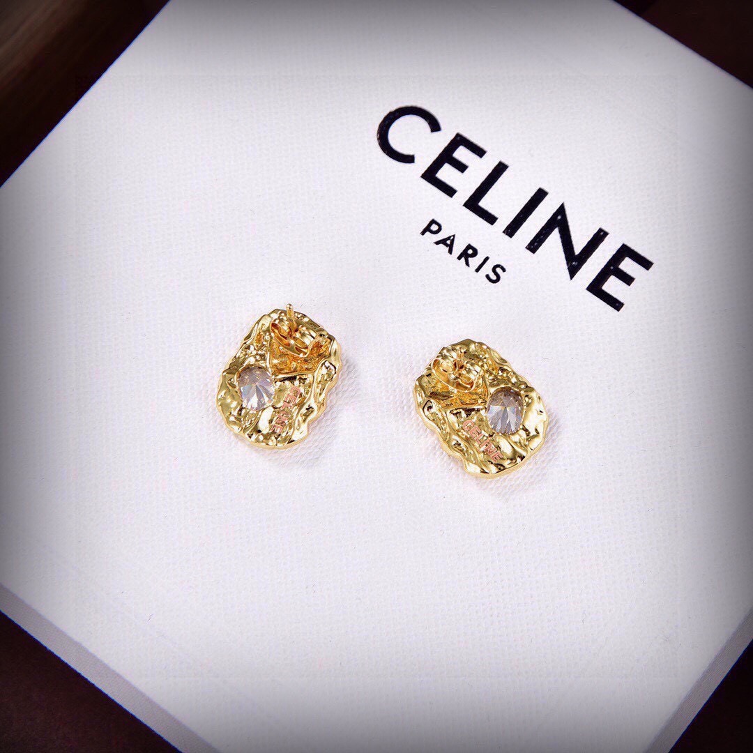 ❤️Celine耳环 PRECLOUS新品 简单时尚耳环🌟专柜一致黄铜材质电镀18k金 火爆款出货 设计