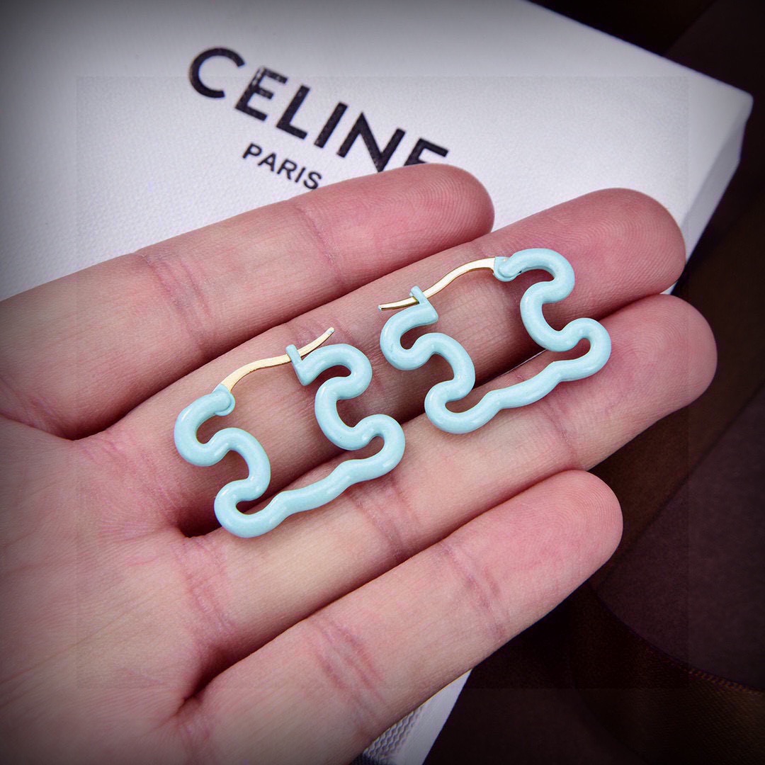 ❤️Celine 凯旋门新款耳环，PRECLOUS新品 简单时尚耳钉🌟专柜一致 火爆款出货 设计独特 前