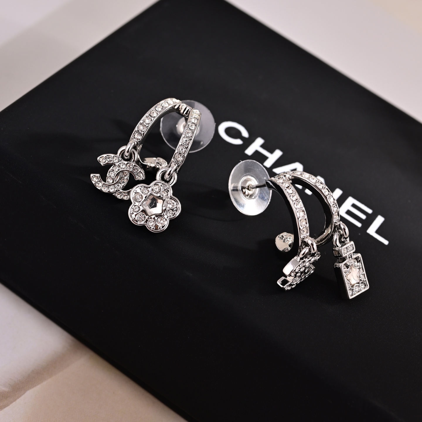 👌官网打版 小香 CHANEL 项链😍优雅大方精工设计   雕刻 非常修饰脸型    青春活力    看